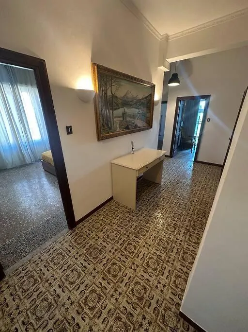 Metro C - Centocelle Ampio Appartamento Con Tre Camere Da Letto Rome 0*,  Italie